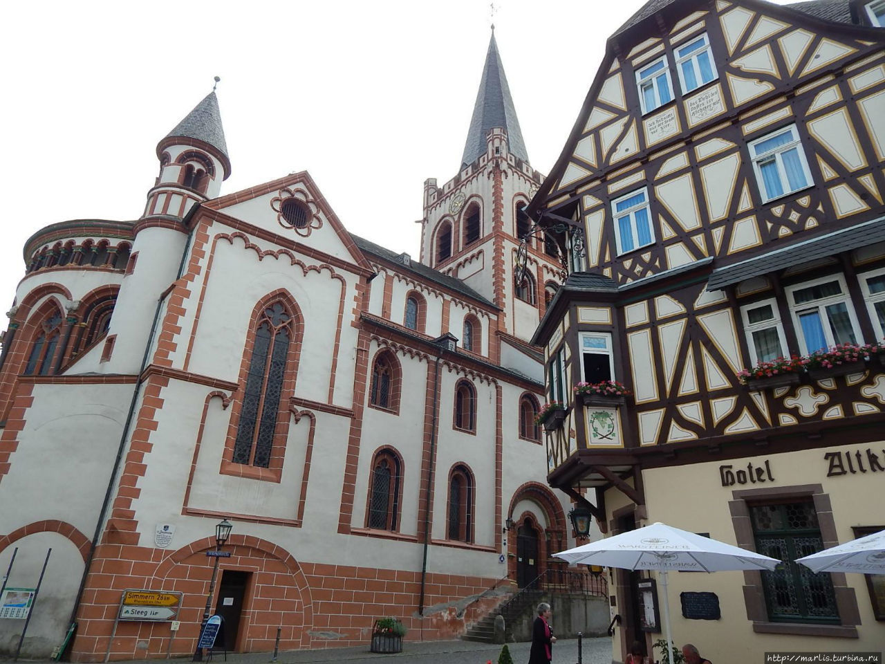 Церковь св.Петра. Начало постройки ок. 1200. Бахарах, Германия