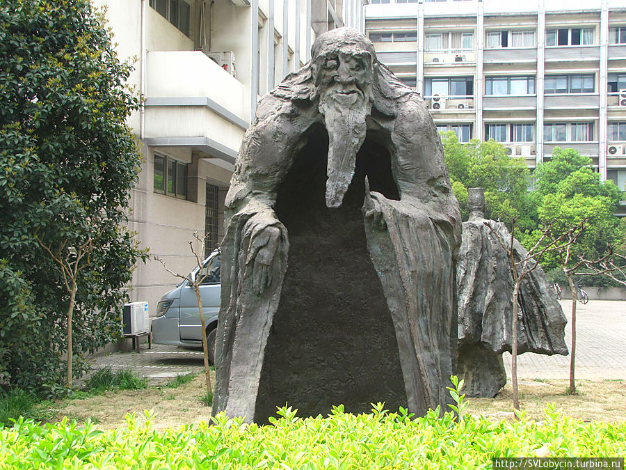Фигура пустотелого старца Нанкин, Китай
