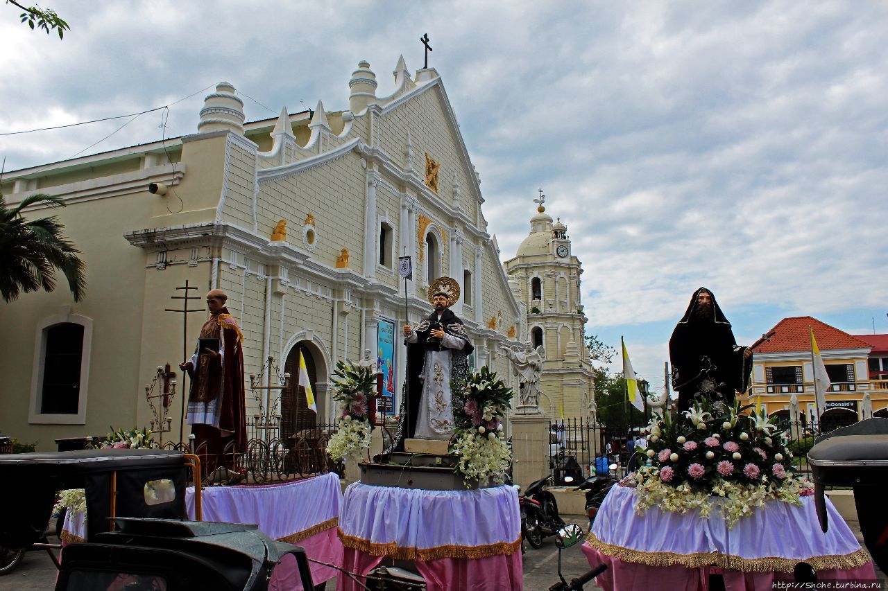 Кафедральный собор Сейнт Пол Метрополитан Виган, Филиппины