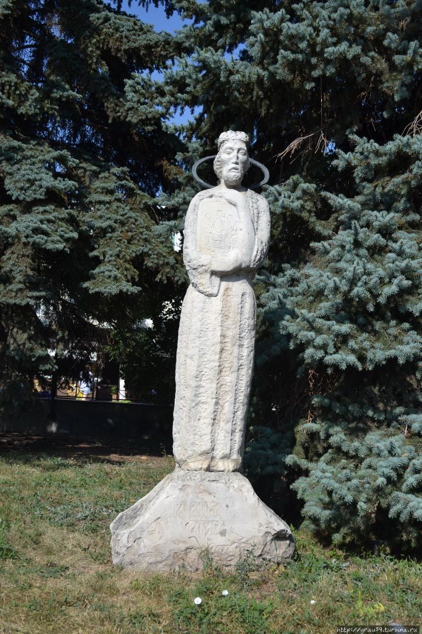 история о фонтанной площади