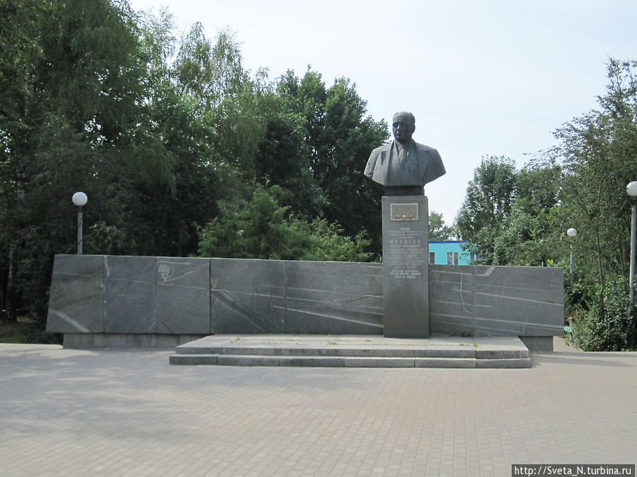 Памятник Туполеву Кимры, Россия