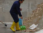 http://commons.wikimedia.org/wiki/File:Cleaning_fontana_di_Trevi_-_Foto_Giovanni_Dall’Orto.jpg