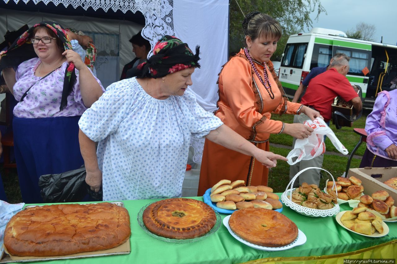 День пирога в духовницком