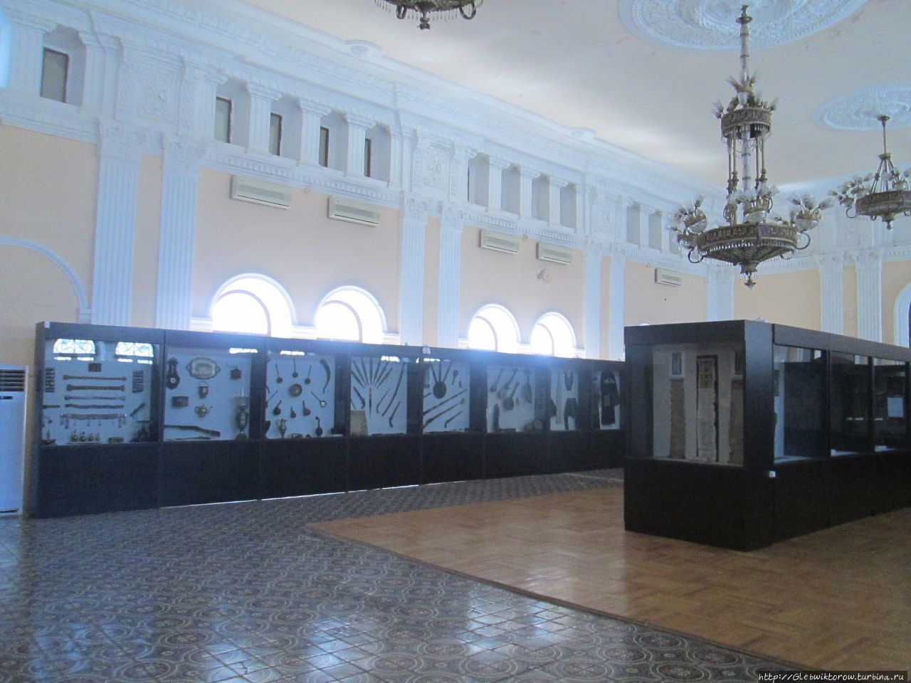 Исторический музей Кутаиси Кутаиси, Грузия