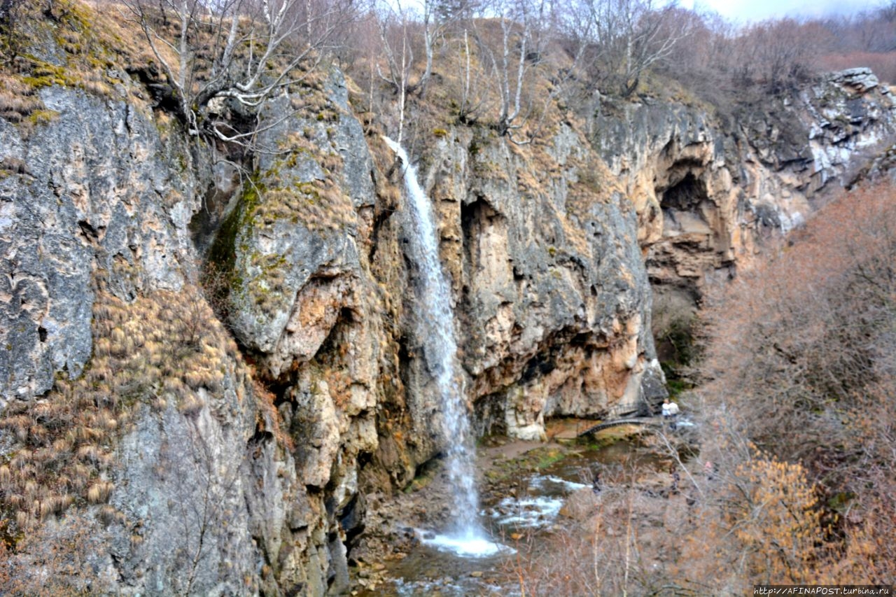 Урочище Медовые водопады / Tract Honey waterfalls