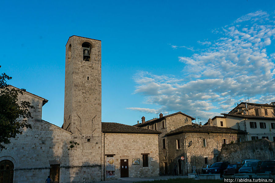Асколи Пичено, или Город древнее Рима Асколи-Пичено, Италия