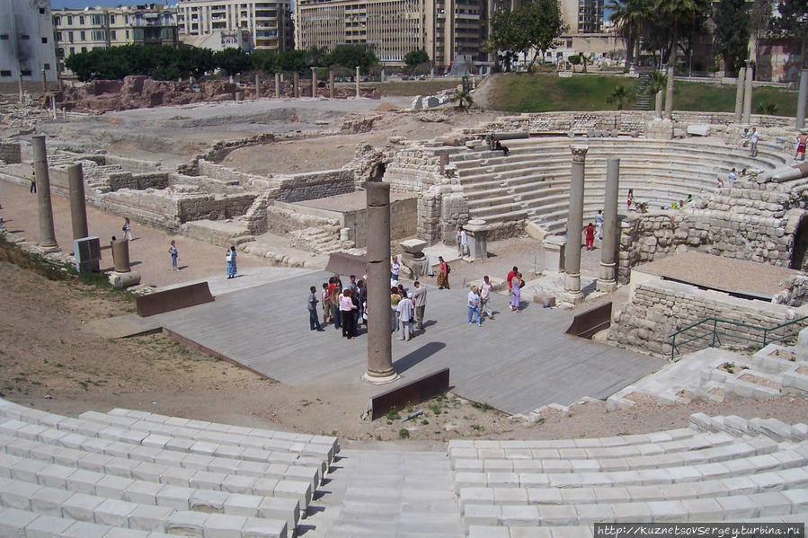 Античный амфитеатр Александрия, Египет