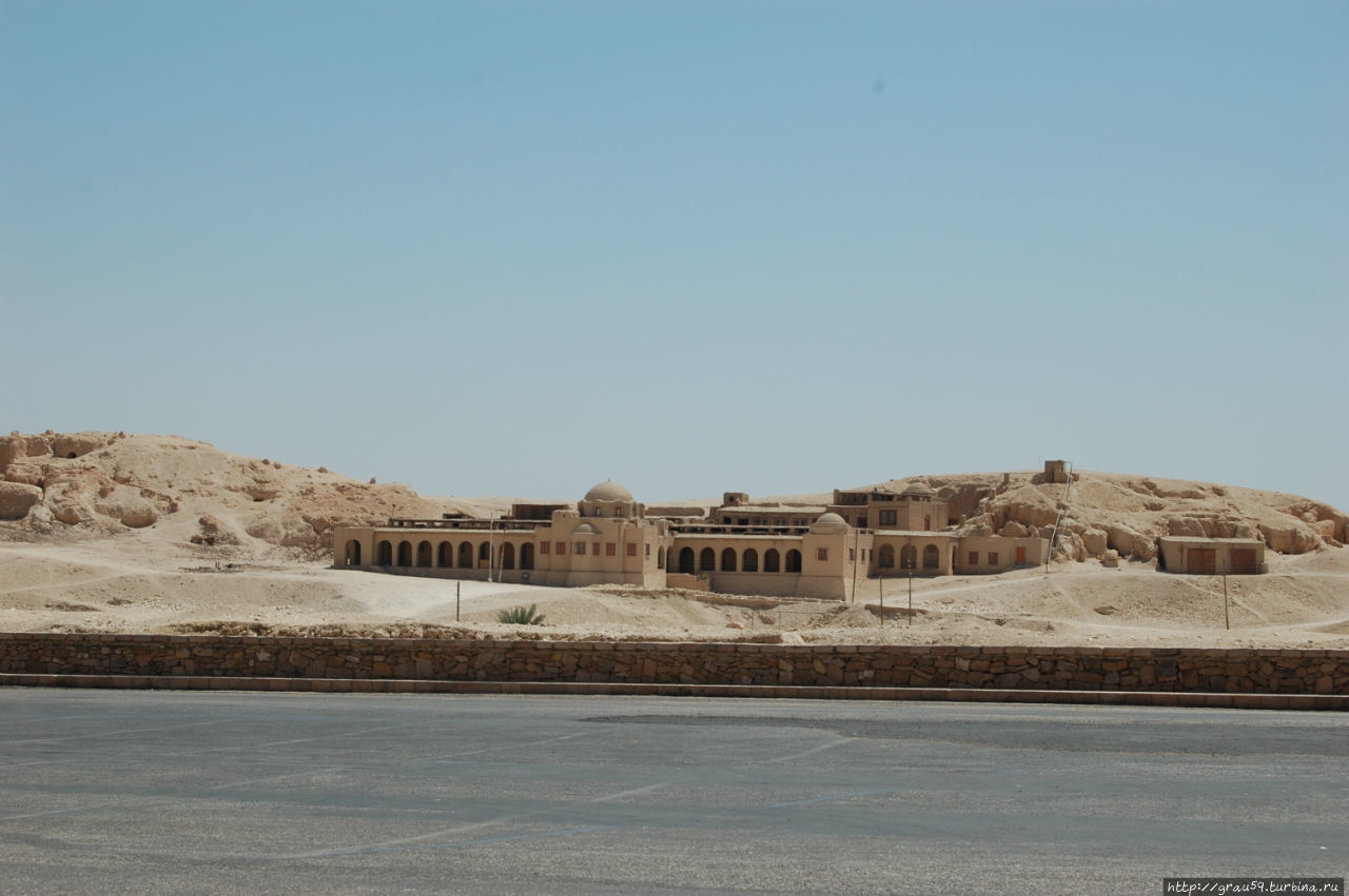Некрополь Эль-Ассасиф Луксор, Египет