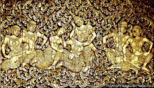 Королевский зал погребальных колесниц в Сиенгтхонге. Фото из интернета