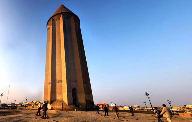Башня Гонбад-и-Кабус / Gonbad-e Qabus Tower