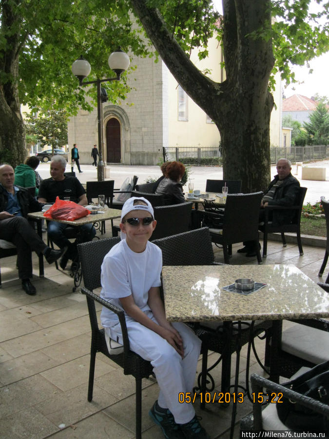 Кафе под платанами Требинье, Босния и Герцеговина