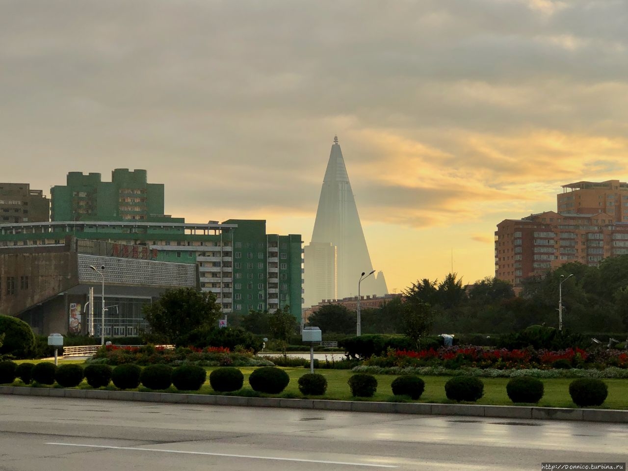 Триумфальная арка Пхеньян, КНДР