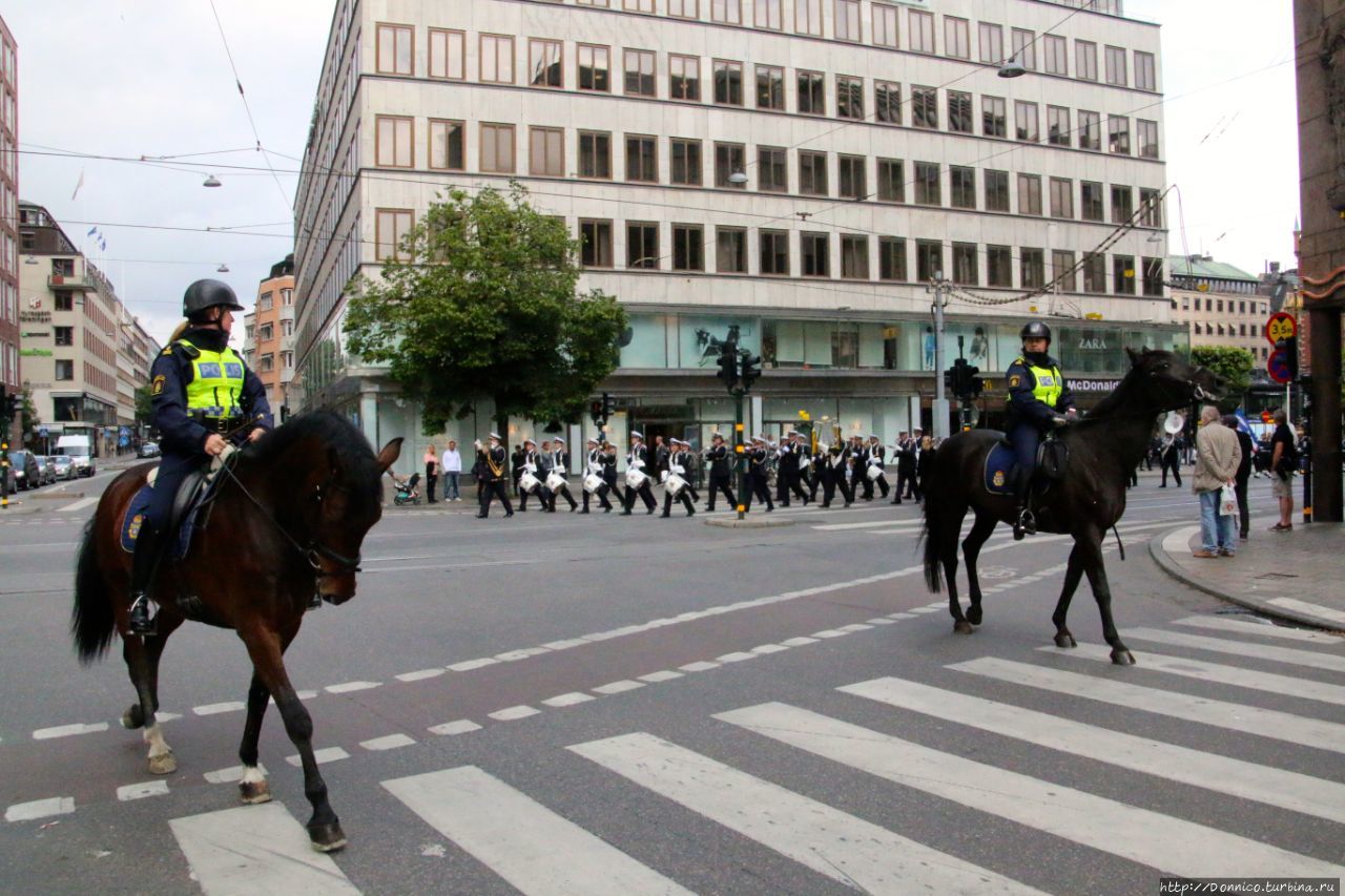 Набережная Страндвэген Стокгольм, Швеция Набережная Страндвэген Стокгольм, Швеция