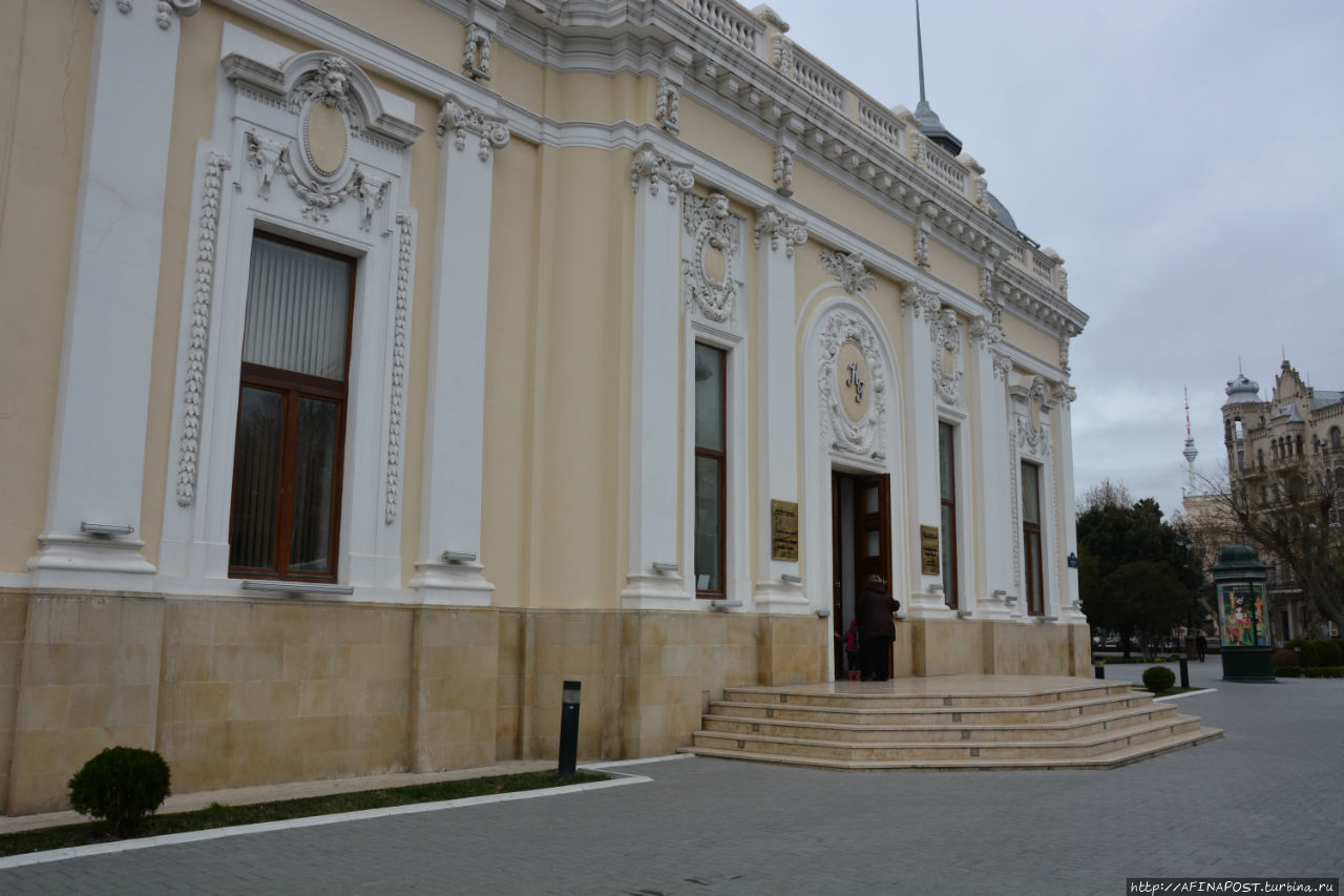 Азербайджанский Государственный Кукольный театр Баку, Азербайджан