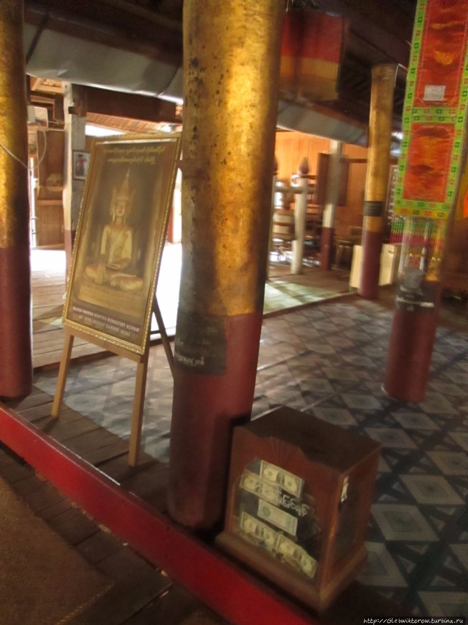 Тиковый монастырь с бамбуковым Буддой Сипо, Мьянма