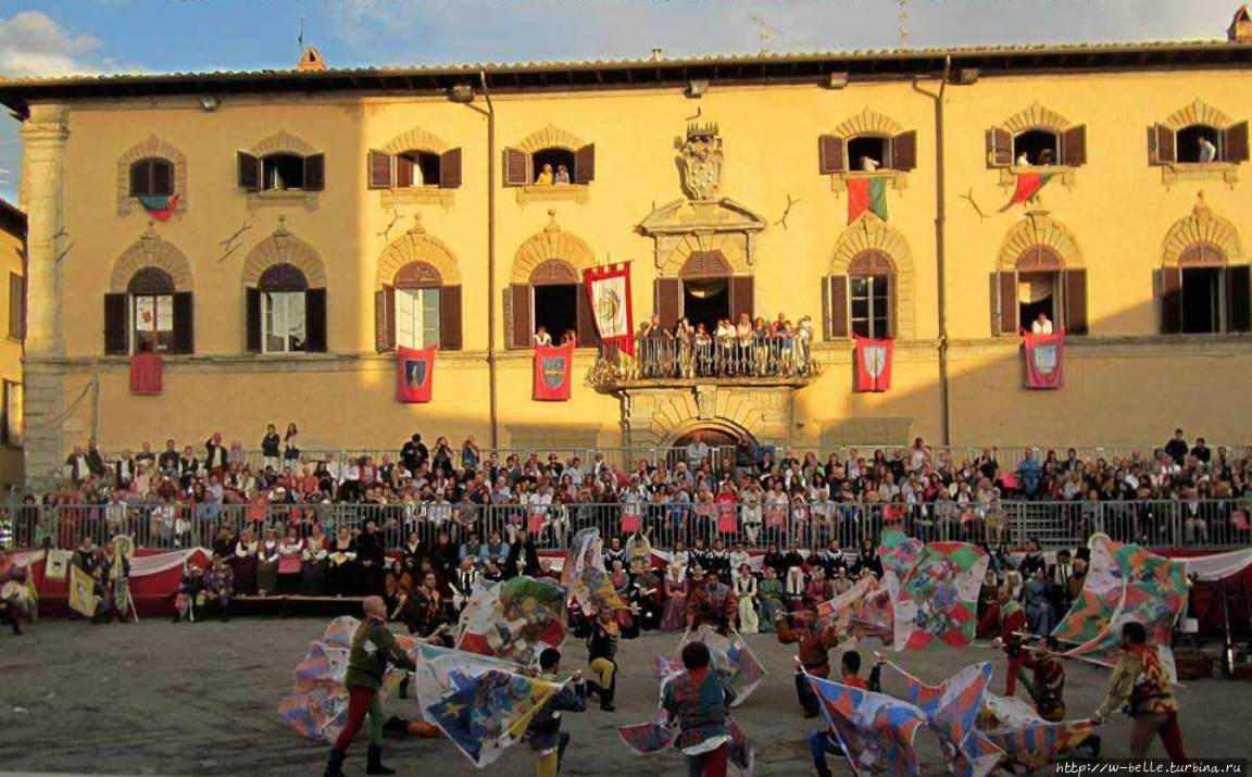 Palio della Balestra. Фото из интернета. Сансеполькро, Италия
