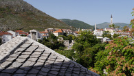 В Мостаре бок о бок живут люди как минимум трех вероисповеданий — католики, мусульмане и православные.