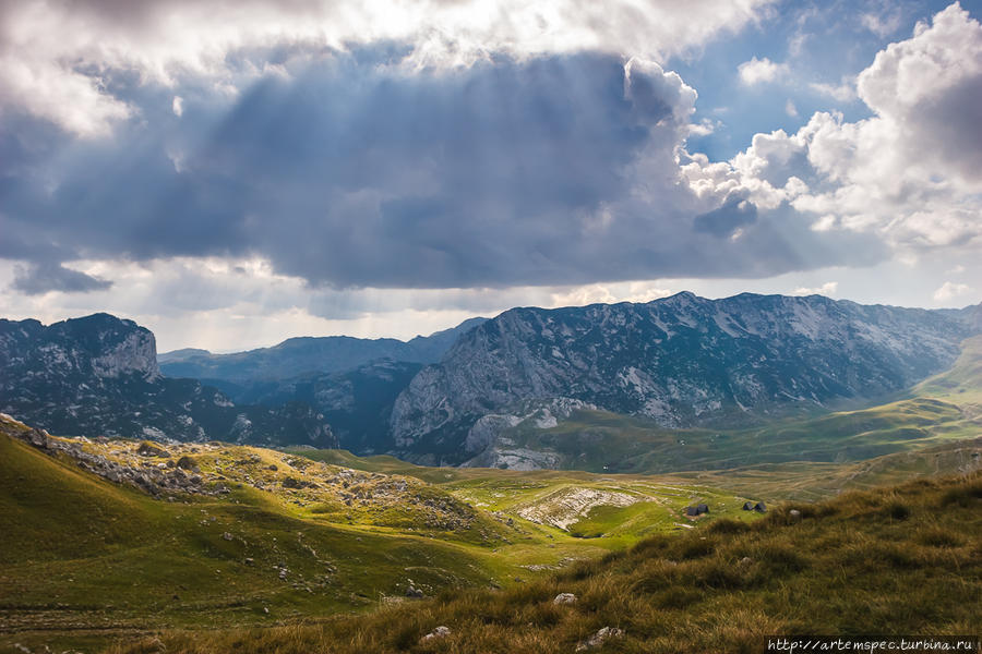 Лестница в небо в сердце Черногории