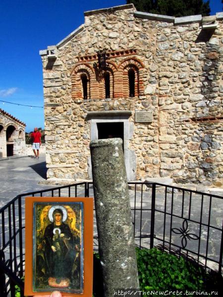 Монастырь Кера Кардиотиса на острове Крит Кера, Греция