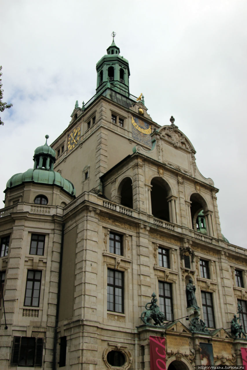 Баварский национальный музей в Мюнхене. Первая часть Мюнхен, Германия