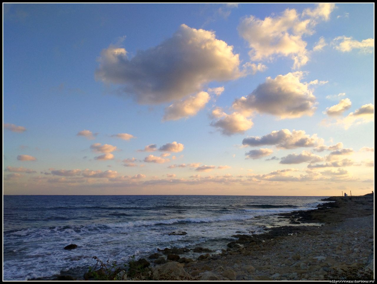 Пафос в пляжных шлепанцах Пафос, Кипр