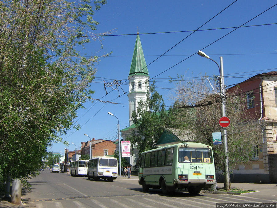 Мечеть на ул. Кирова в Оренбурге. Оренбург, Россия