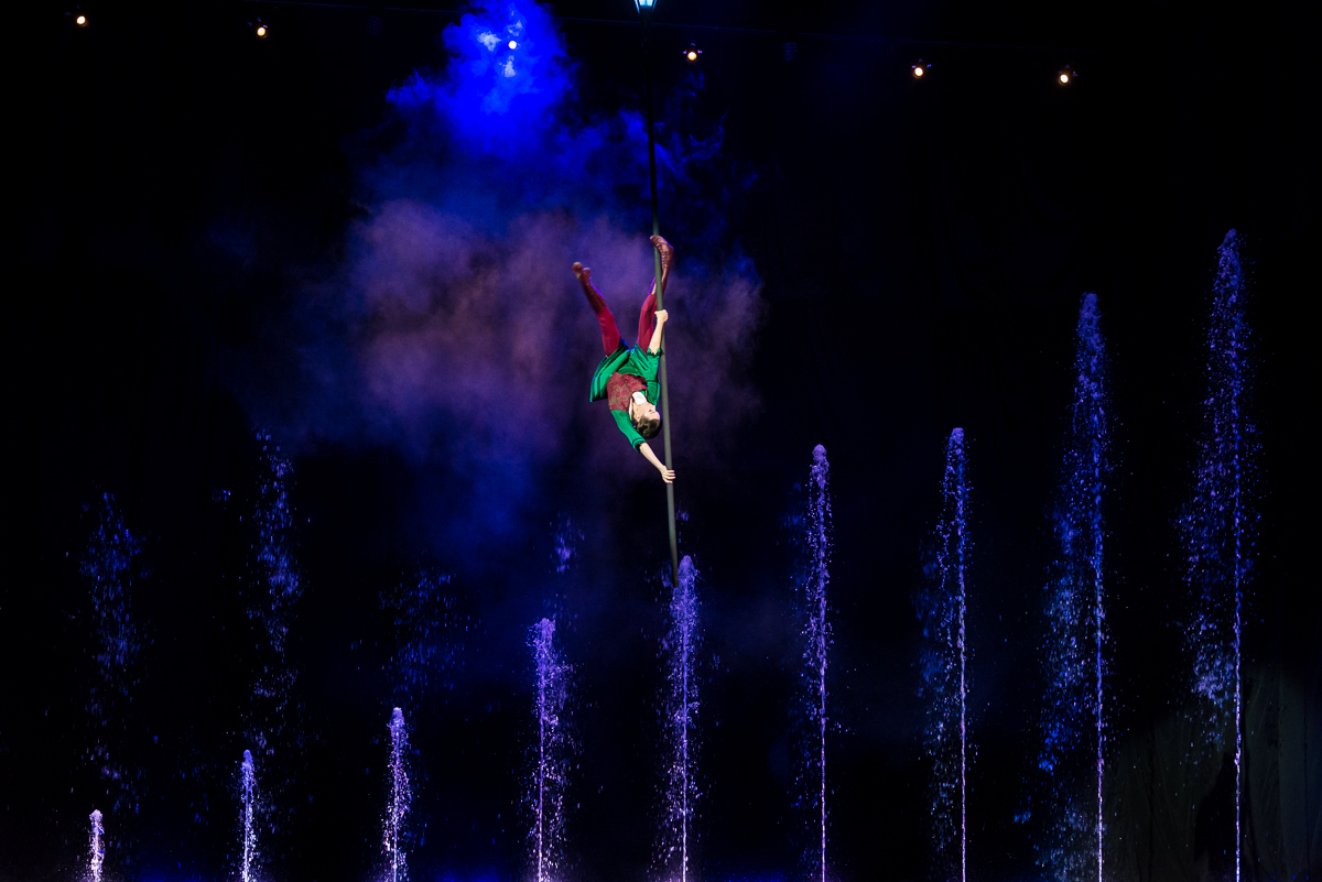 Цирк с фонтанами Москва, Россия