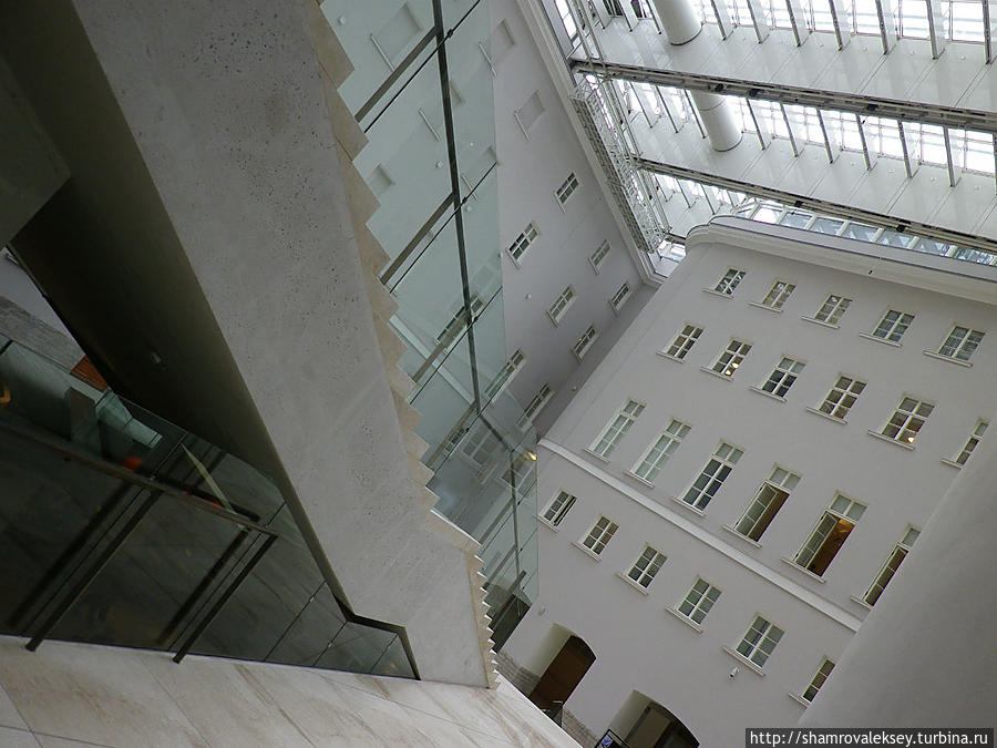 Аперитив. Эрмитаж Санкт-Петербург, Россия