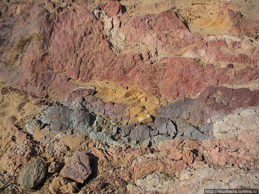 Цветные пески Эйн-Яав Мицпе-Рамон, Израиль