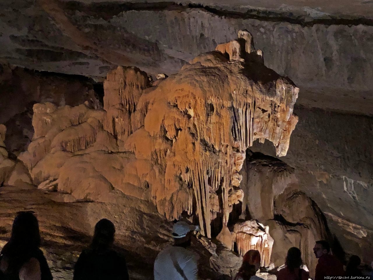 Пещера Аль-Хута / Al Hoota Cave