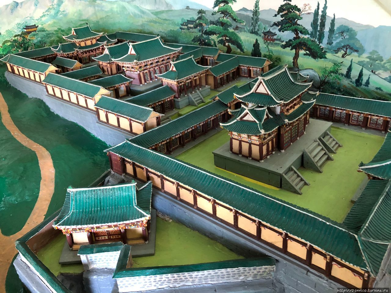 Сонгюнгван конфуцианская академия (музей Корё) Кэсон, КНДР