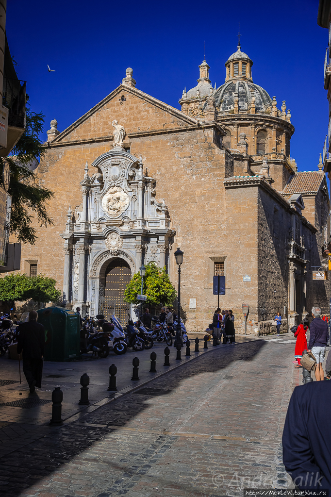 Монастырь Сан-Херонимо Гранада, Испания