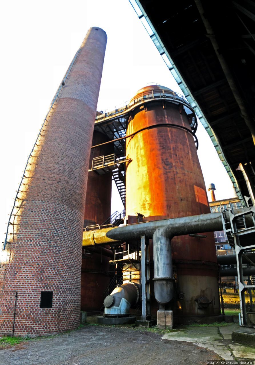 Металлургический завод в Фёльклингене Фёльклинген, Германия