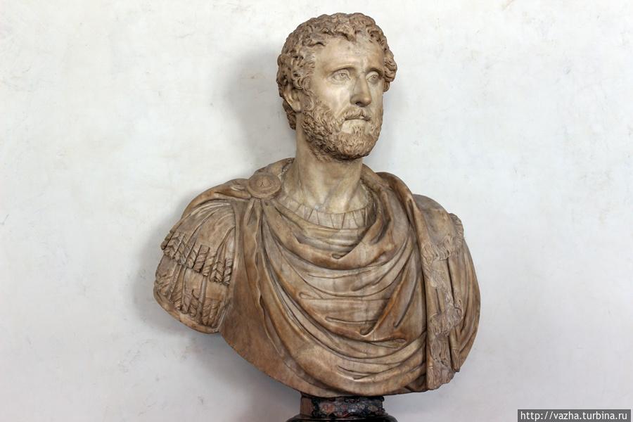 Публий Элий Траян Адриан. Римский Император. Флоренция, Италия