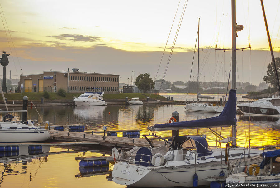 Тишина Рига, Латвия