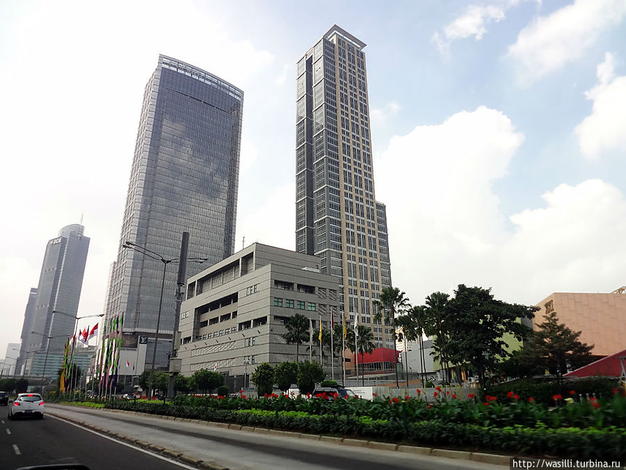 Современная Джакарта.
