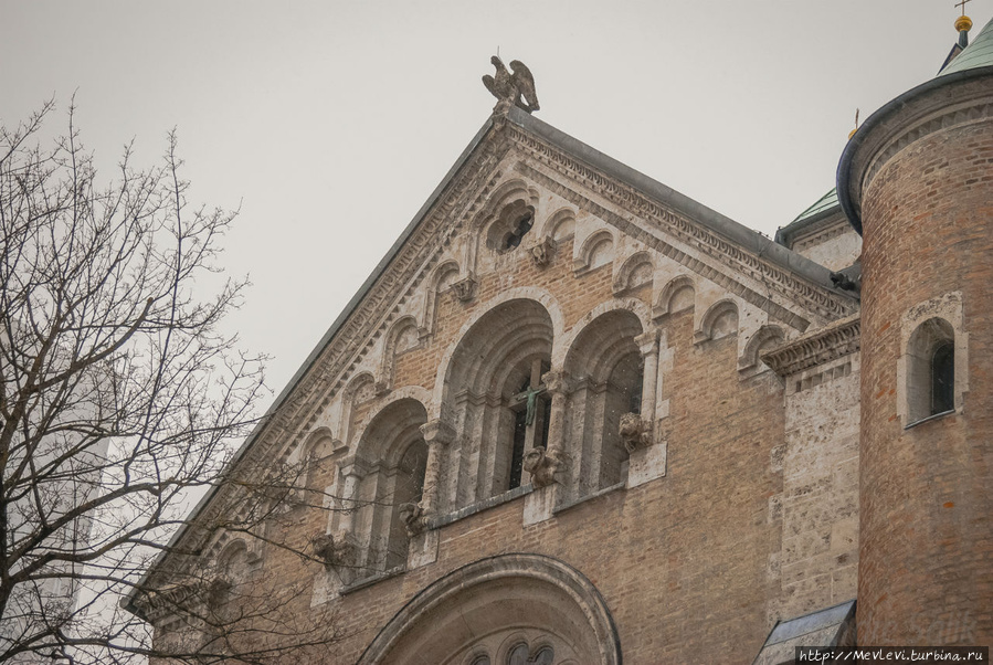 Церковь и монастырь Св. Анны в Лехеле Мюнхен, Германия