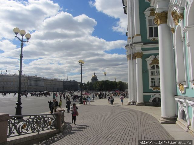 В стране берёзок, прохладного лета, селёдки и ОМС. Финал Санкт-Петербург, Россия