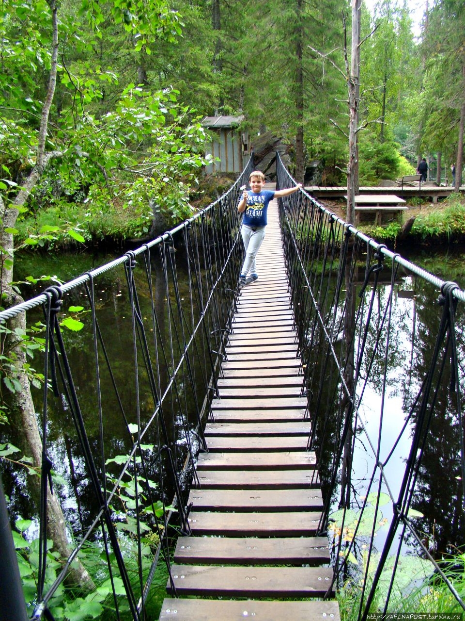 Водопад Ахинкоски Рускеала, Россия