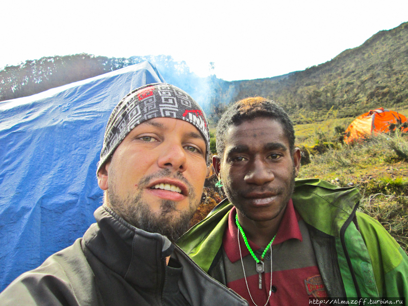 горный гид Андрей Гундарев (Алмазов) в Папуа Сугапа, Индонезия