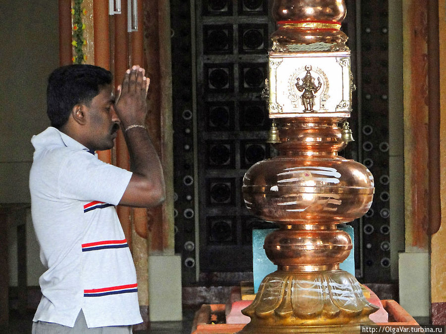 Молитва Тринкомали, Шри-Ланка