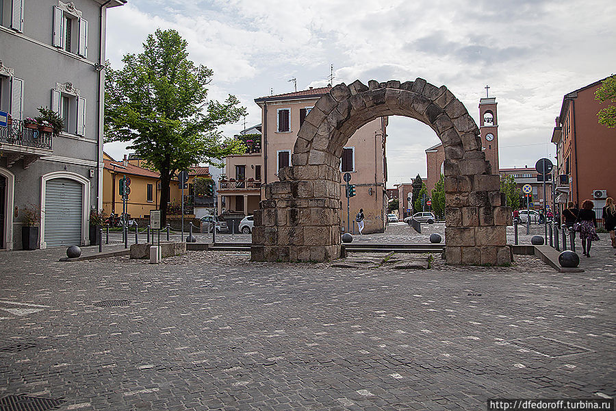 Прогулка по Римини, Италия Римини, Италия