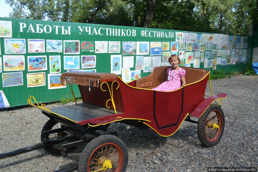 Карета — не царская, ну и я — не царица! Пока. Абакан, Россия