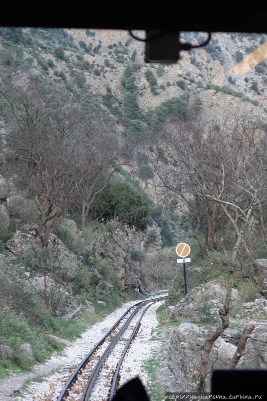 зубчатая железная дорога Калаврита, Греция