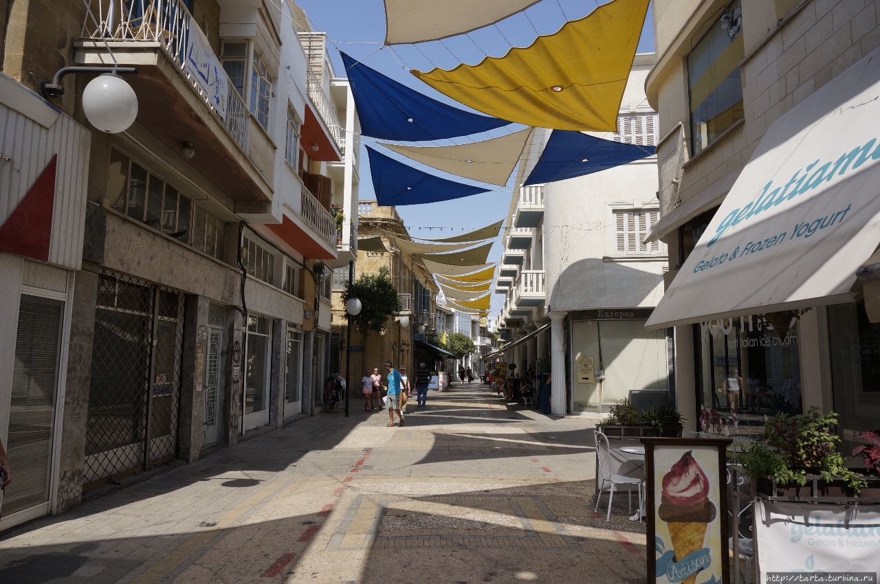 Два часа в греческой Никосии Никосия, Кипр