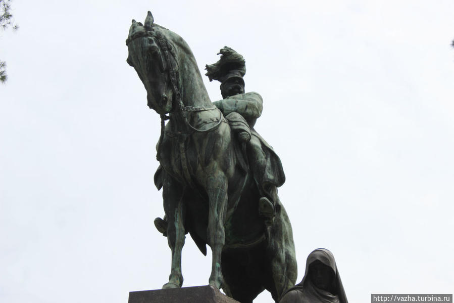Памятник королю Умберто первому. Рим, Италия