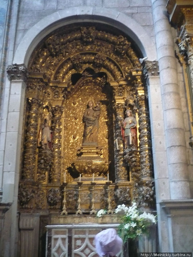 Самый главный собор города Порту, Португалия