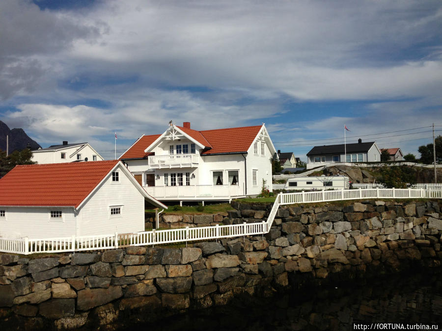 Деревня.Хеннигсвер Хеннингсвер, Лофотенские острова, Норвегия