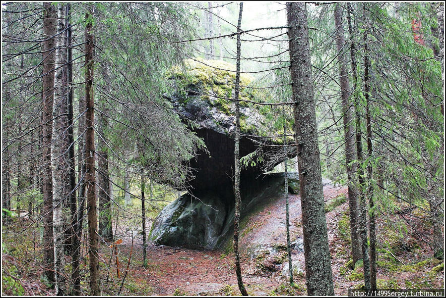 Камень Куммакиви (Kummakivi) Провинция Южная Карелия, Финляндия