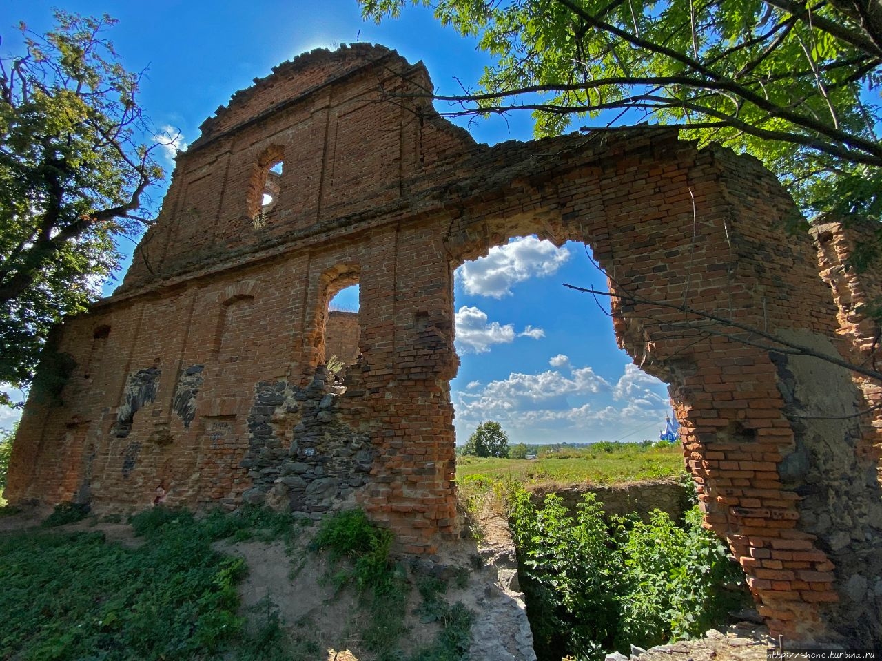 Корецкий замок Корец, Украина